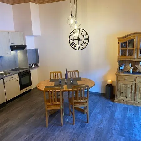 Apartment Maya, La Charmille