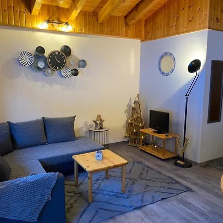 Maya, La Charmille Troistorrents