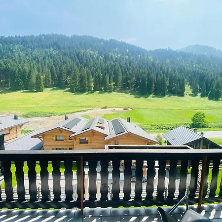 Maya, La Charmille דירה *